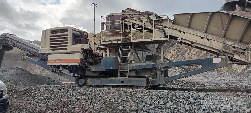 Metso LT200HP Mobilní drtiče
