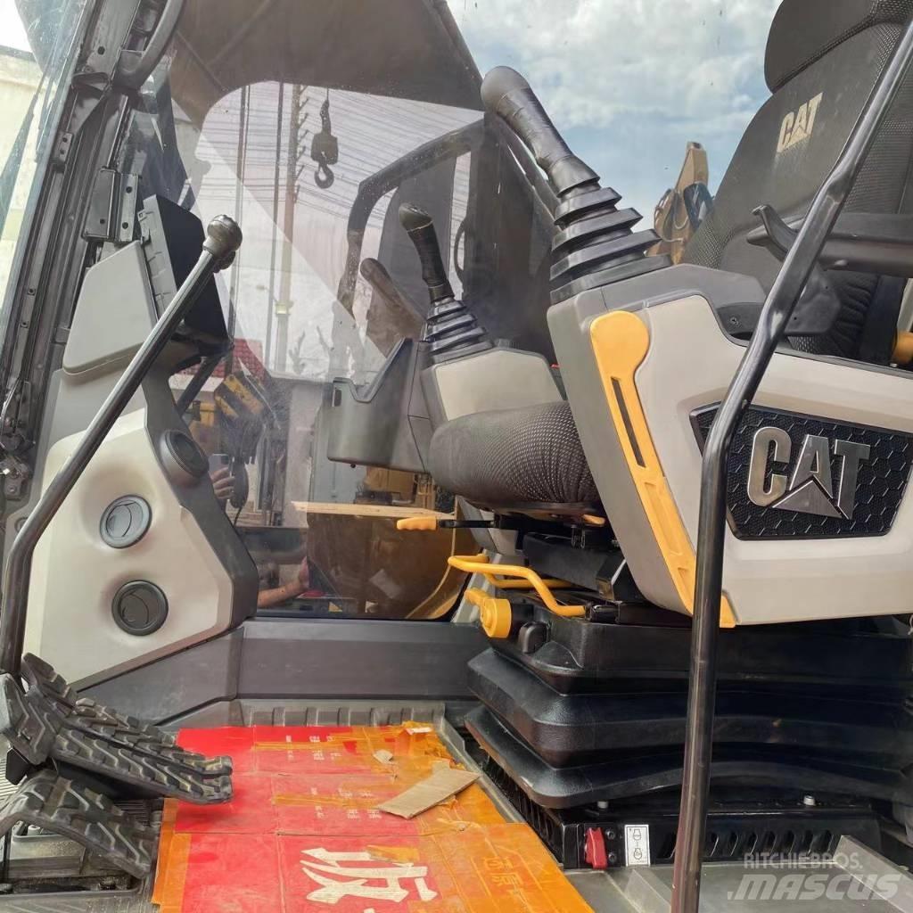 CAT 320 GC Pásová rýpadla
