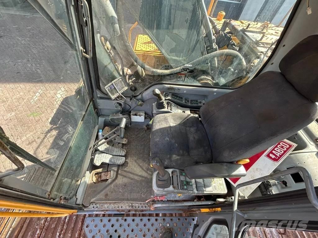 Volvo EC360 Pásová rýpadla