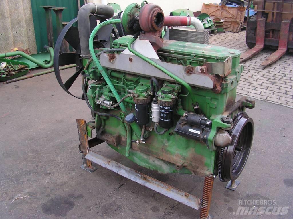 John Deere 6920 Motory