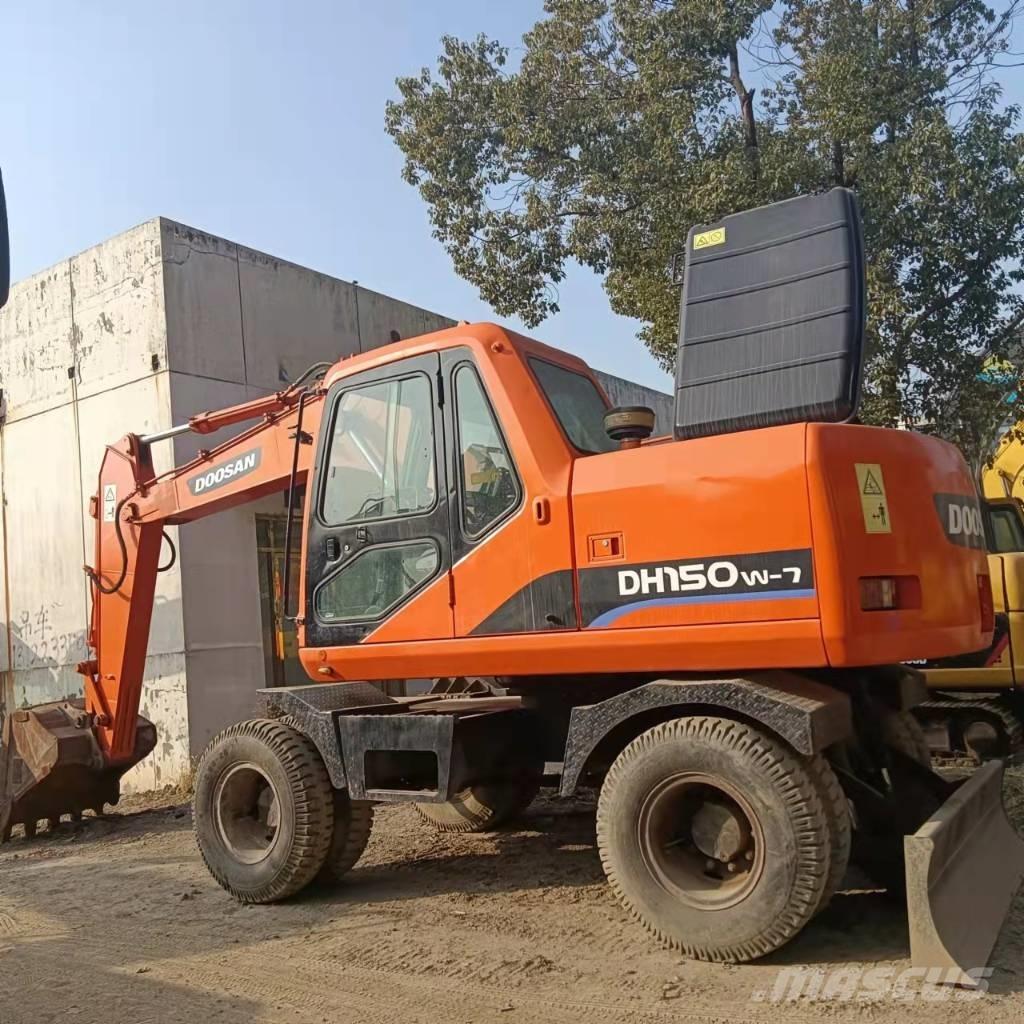 Doosan DH150W-7 Kolová rýpadla
