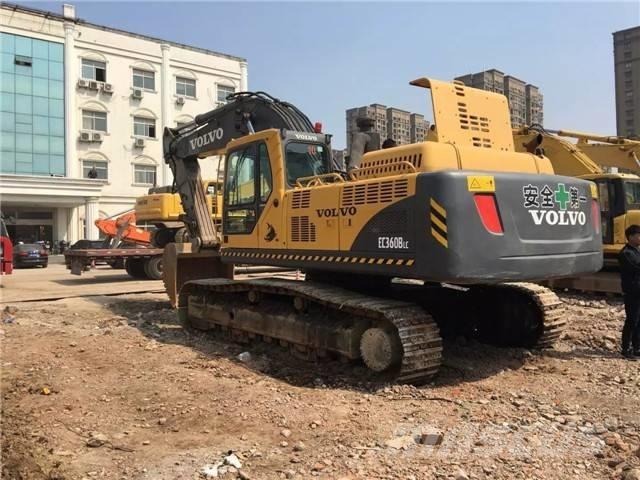 Volvo EC 360 B LC Pásová rýpadla