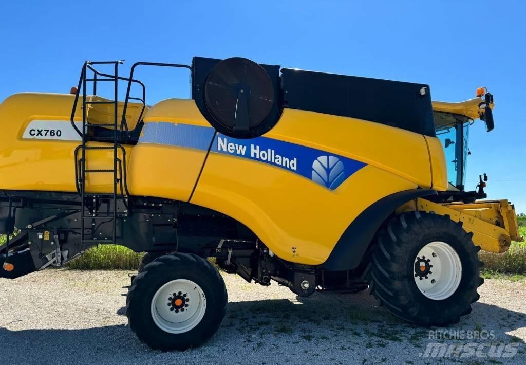 New Holland CX 760 Sklízecí mlátičky
