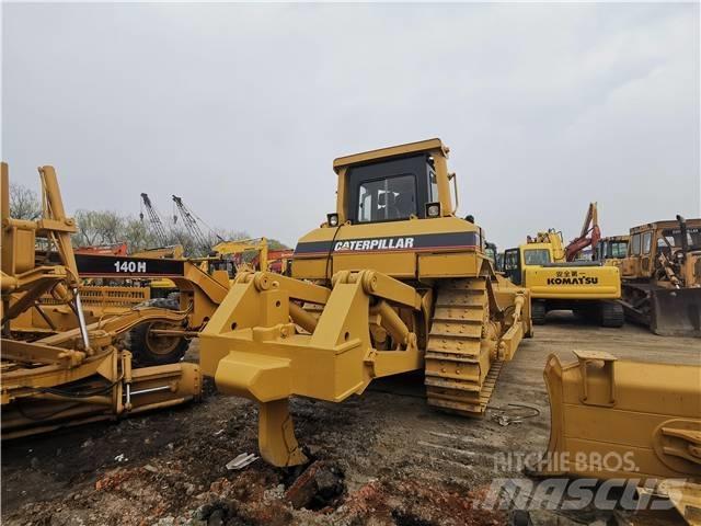 CAT D7H Pásové dozery