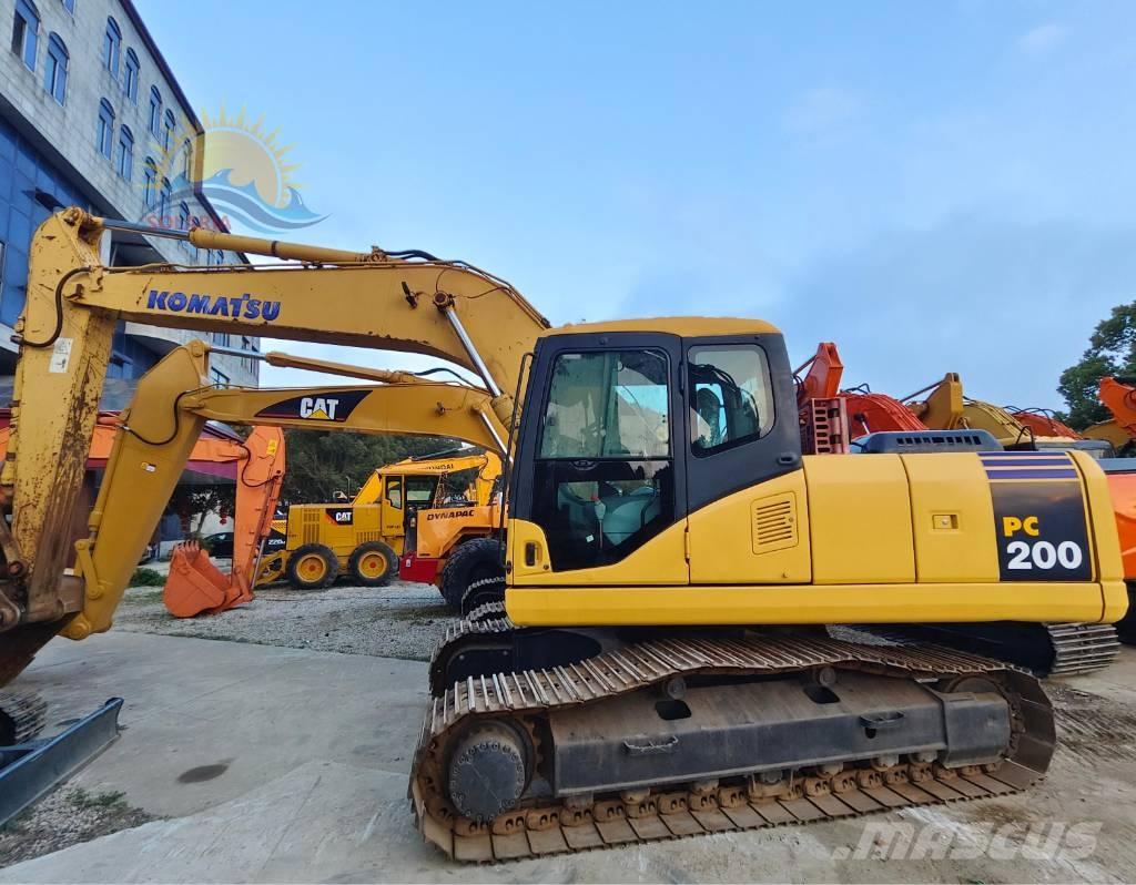 Komatsu PC 200-7 Pásová rýpadla