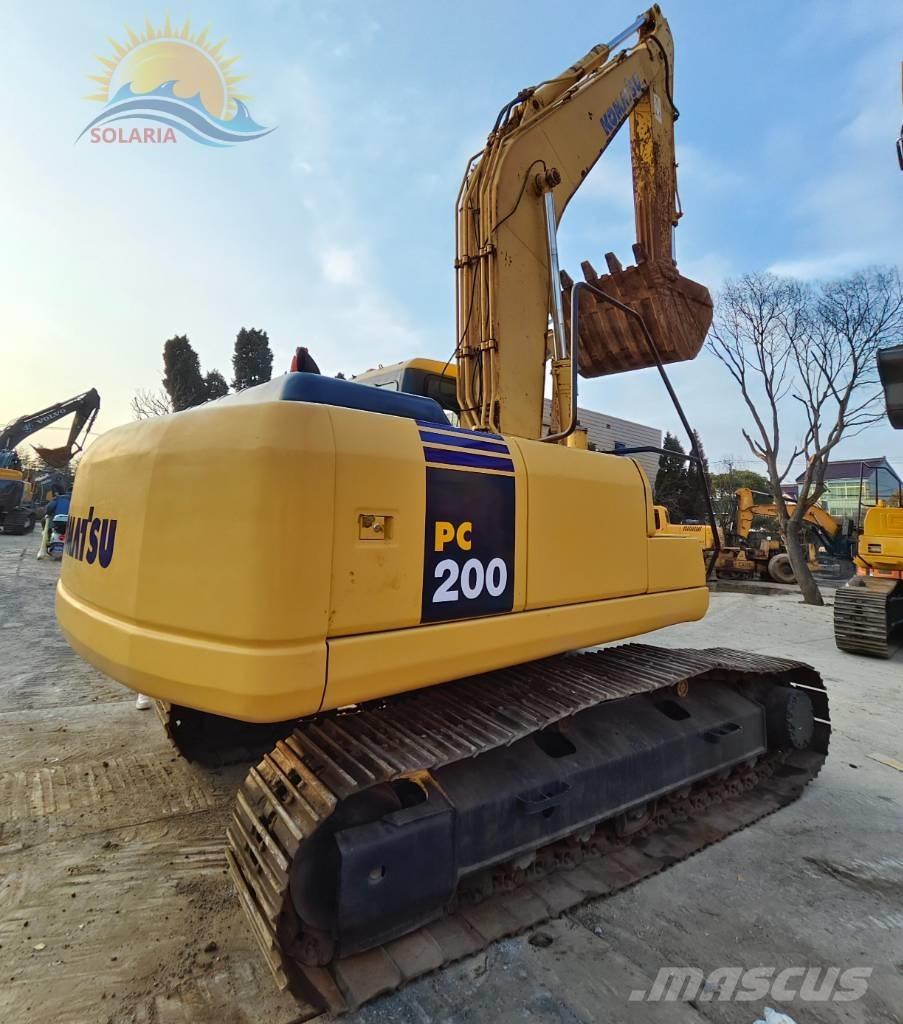 Komatsu PC 200-7 Pásová rýpadla