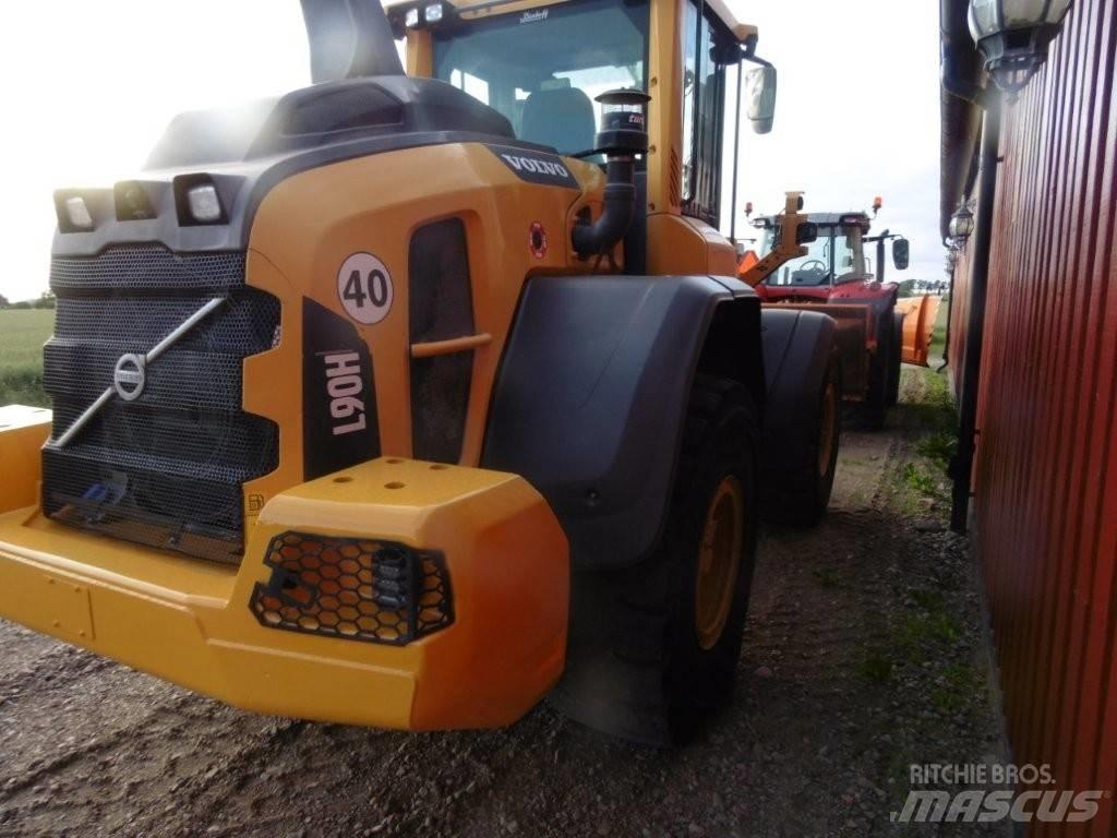 Volvo L 90 H Kolové nakladače