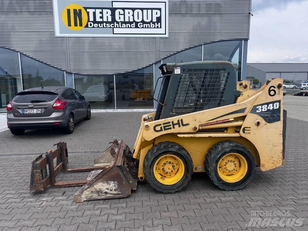 Gehl 3840 E Smykem řízené nakladače