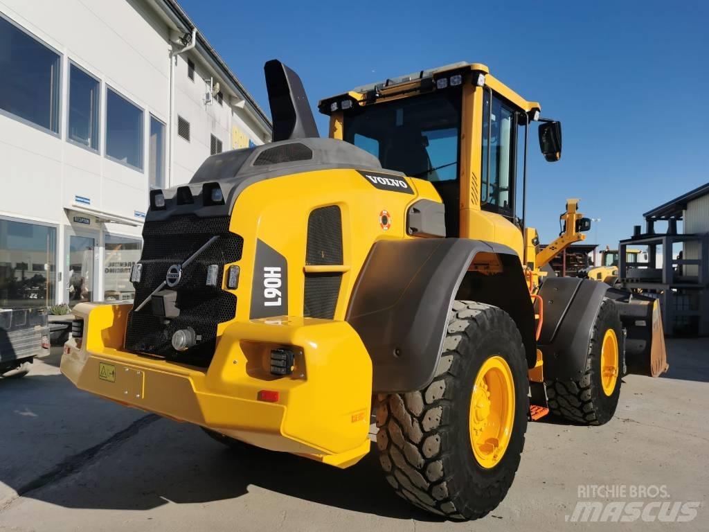 Volvo L 90 H Kolové nakladače