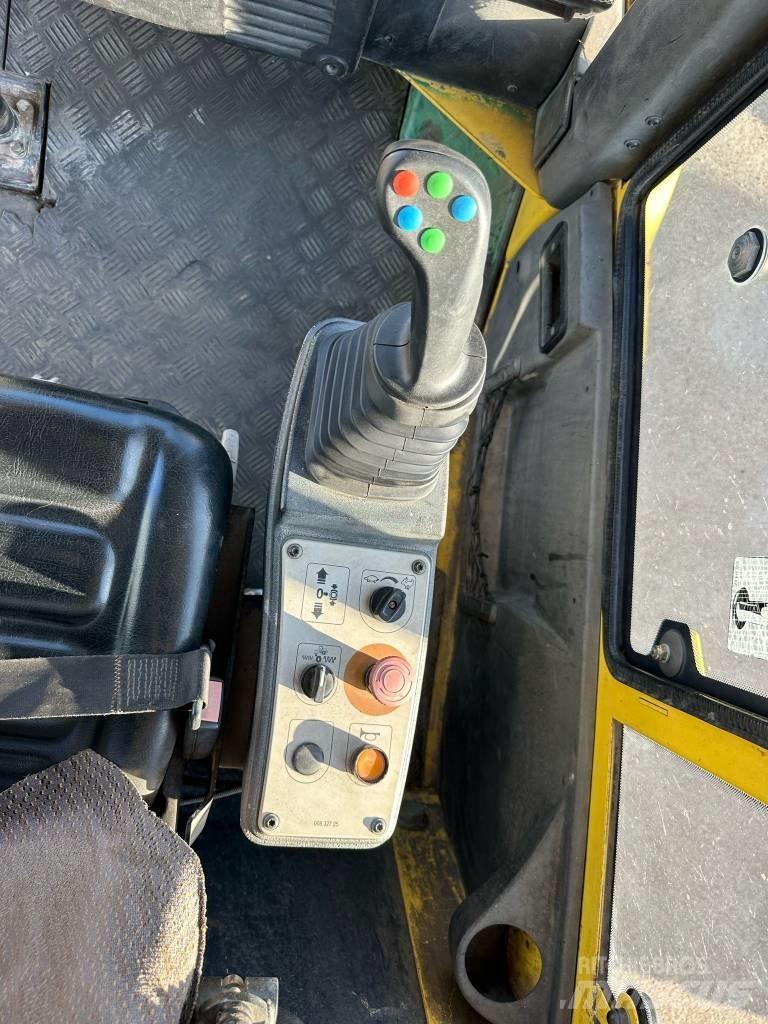 Bomag BW 219 D H-4 Tahačové válce