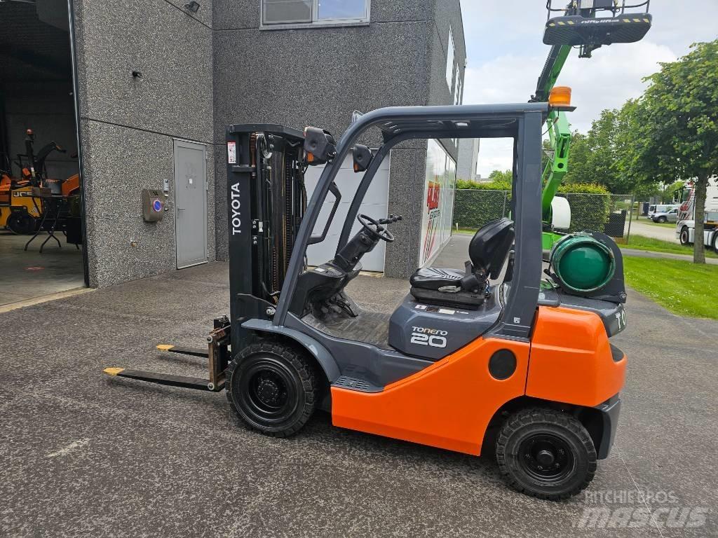 Toyota 02-8 FG F 20 LPG vozíky