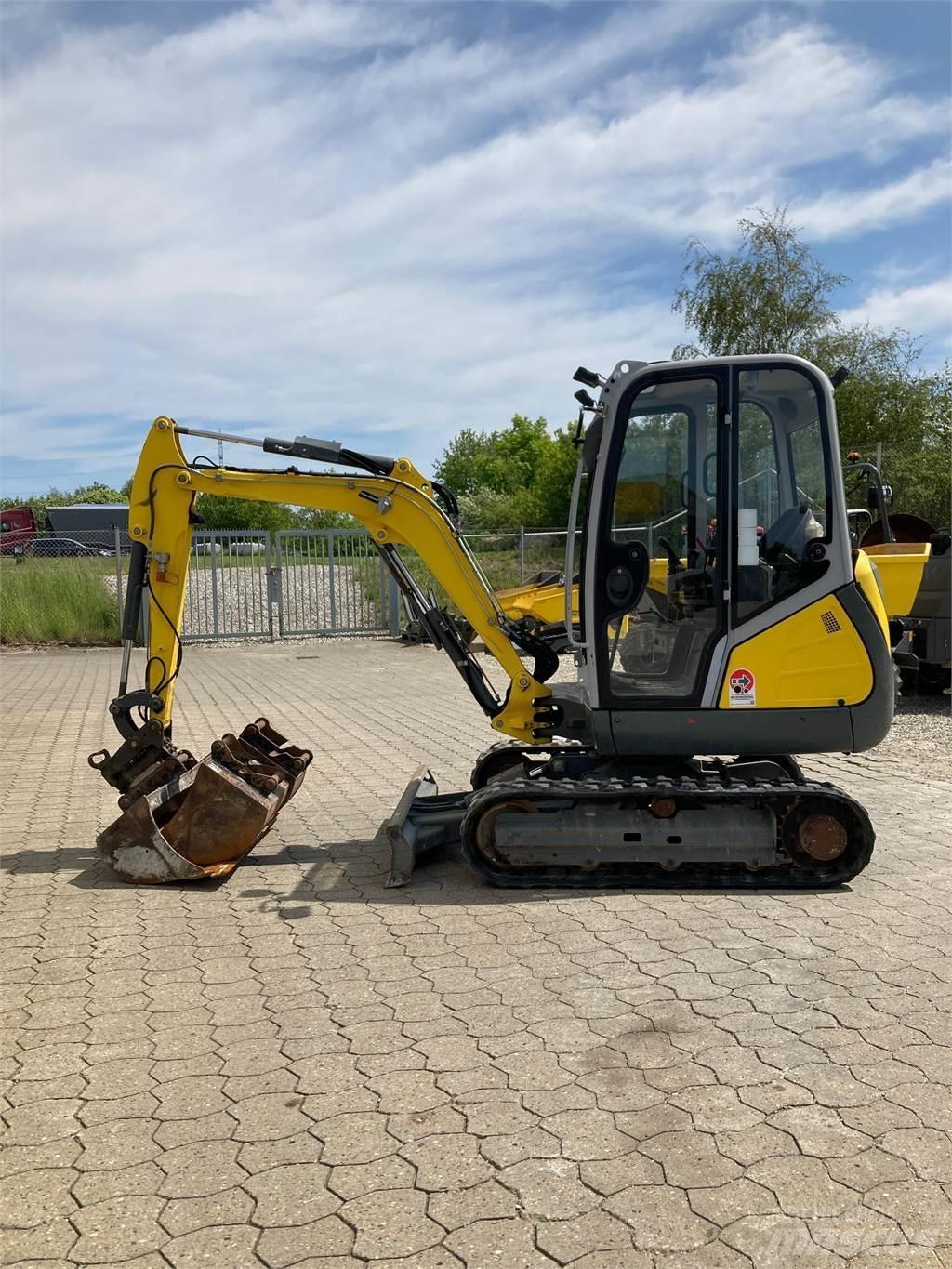 Wacker Neuson ET24 Mini rýpadla < 7t