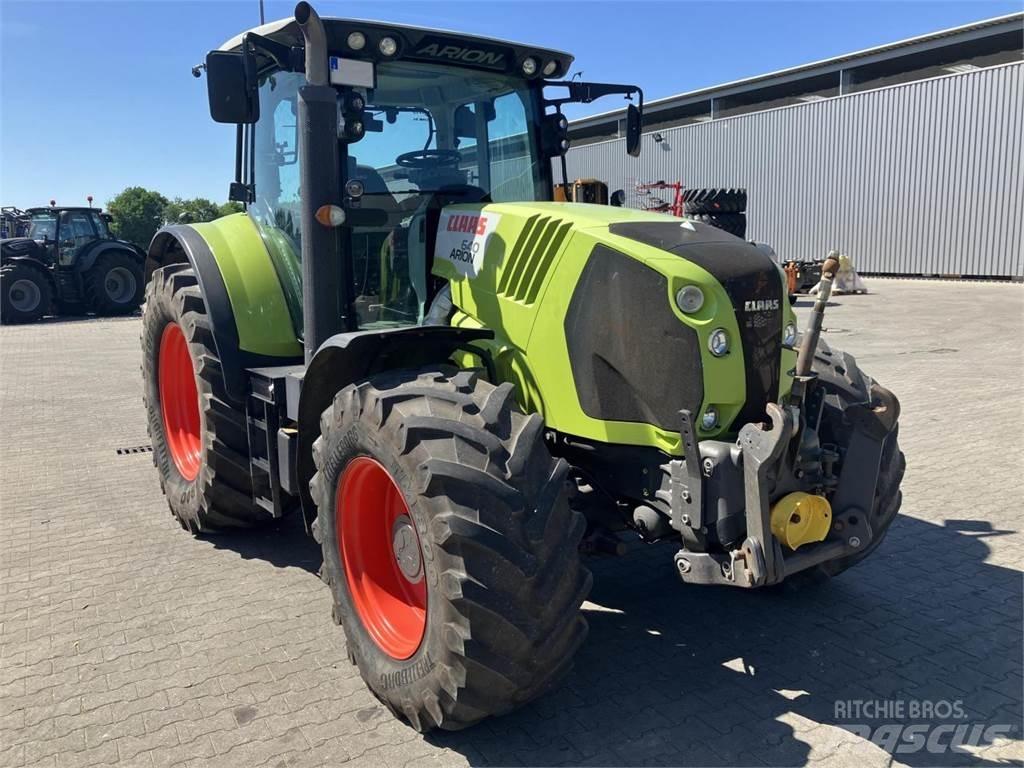 CLAAS Arion 640 Traktory