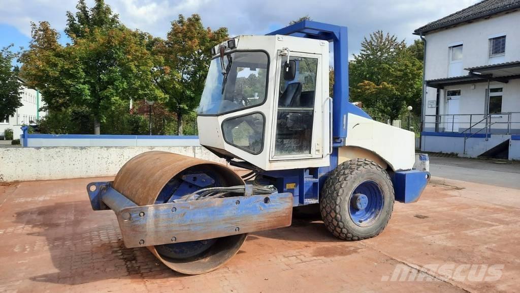 Vibromax W605 D Tahačové válce