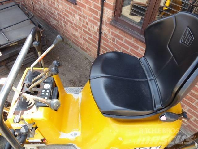 JCB 8008 CTS Mini rýpadla < 7t