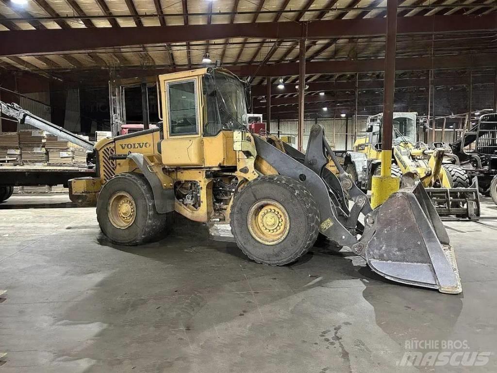 Volvo L 90 E Kolové nakladače
