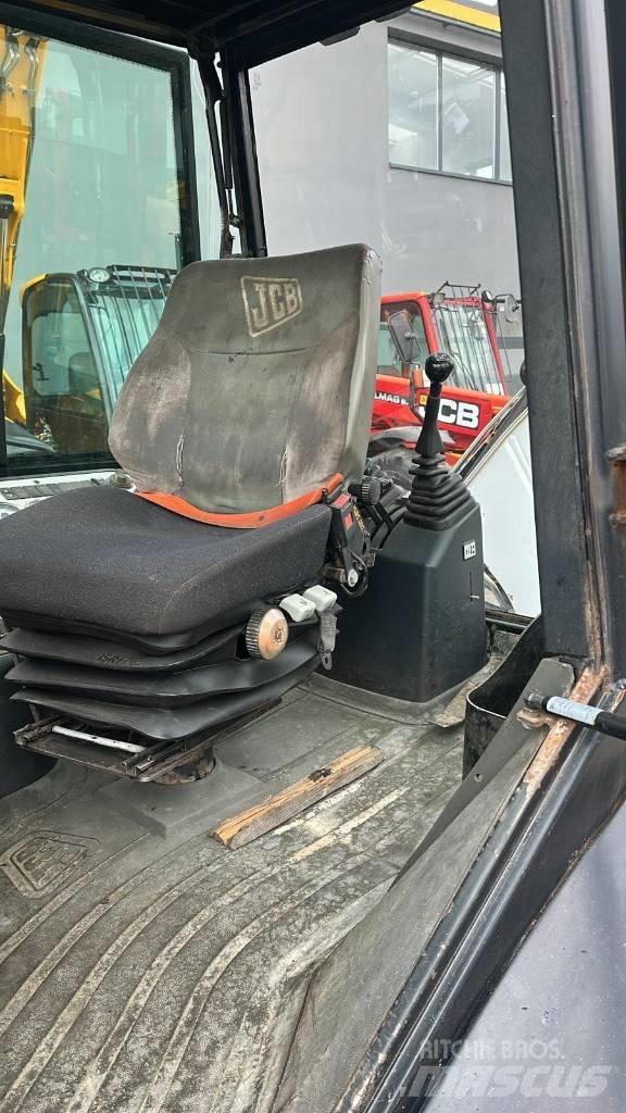 JCB 2 CX Rýpadlo-nakladače