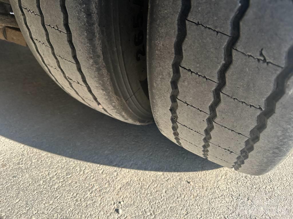 Knapen K 100 Návěsy s pohyblivou podlahou