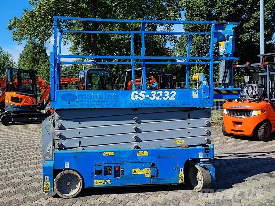 Genie GS-3232 Nůžková zvedací plošina
