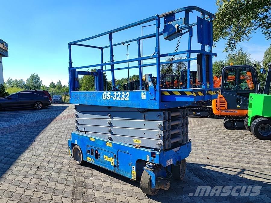 Genie GS-3232 Nůžková zvedací plošina