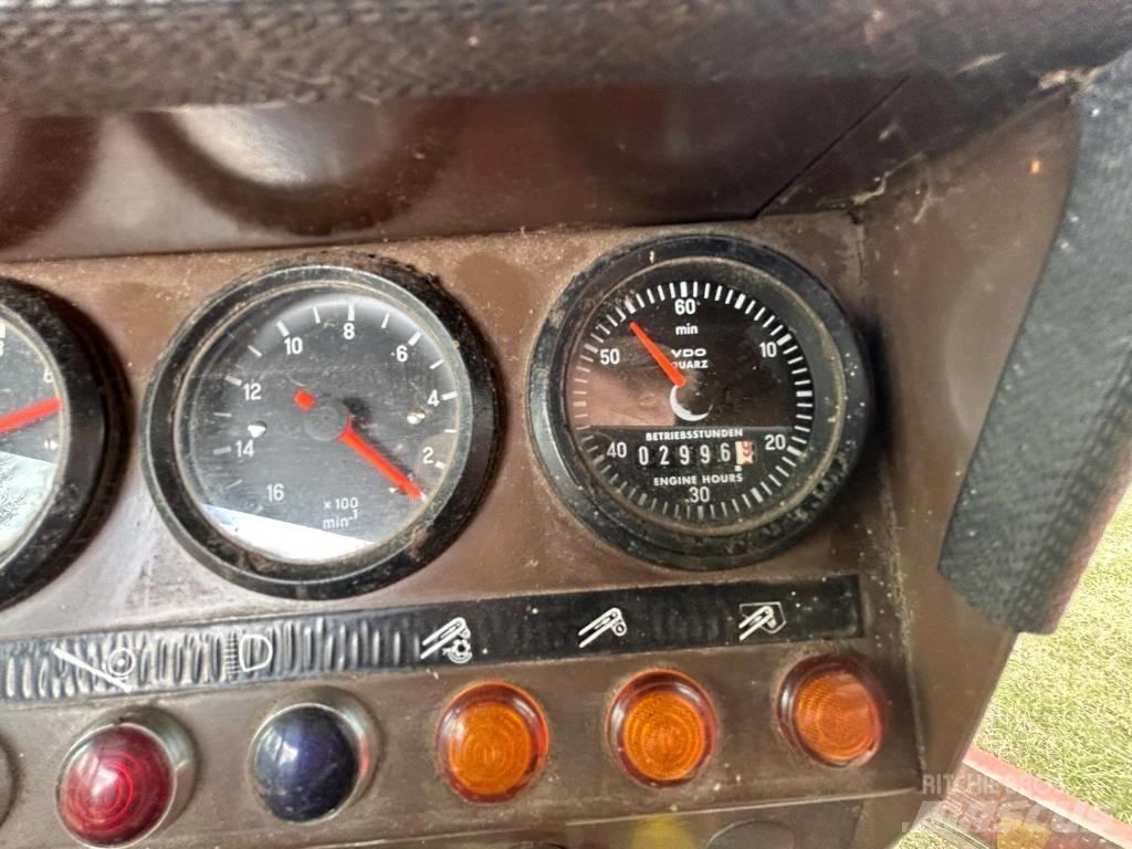Dronningborg D4500 Sklízecí mlátičky