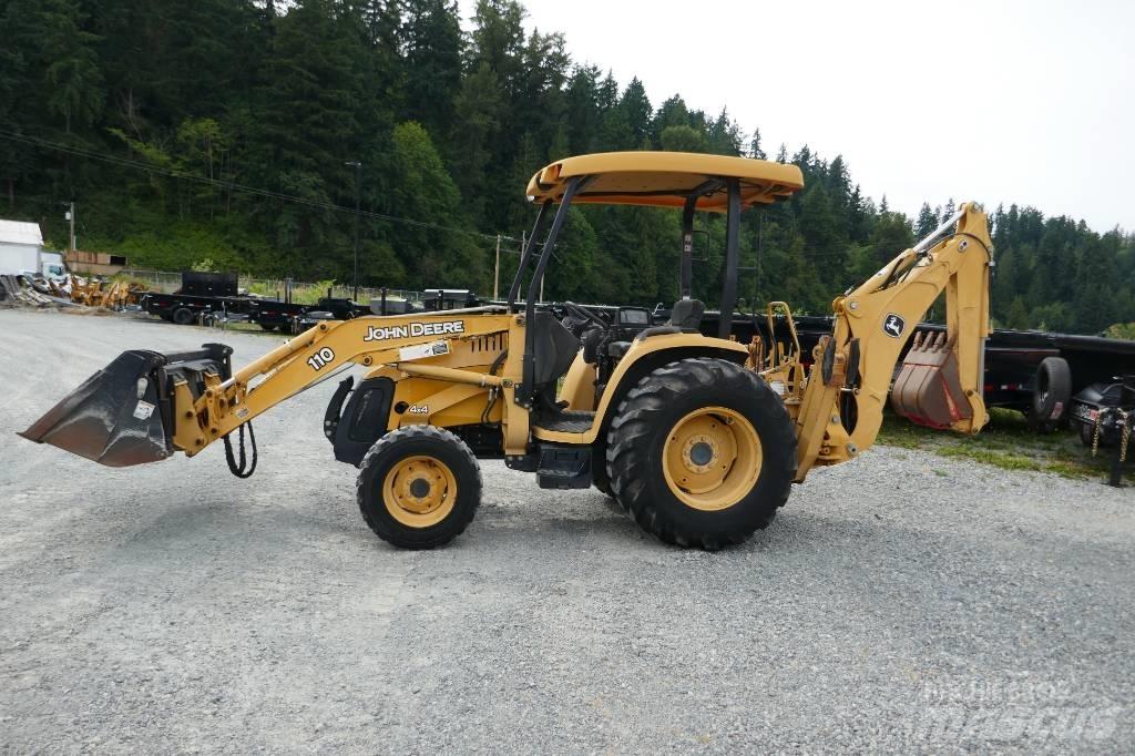 DEERE 110 Rýpadlo-nakladače