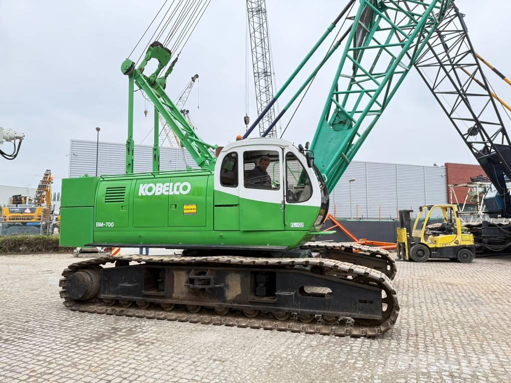 Kobelco BM 700 Pásové jeřáby
