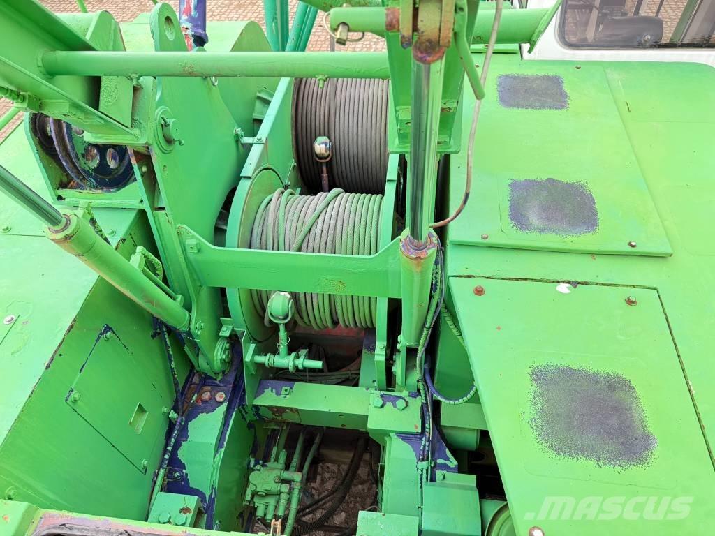 Kobelco BM 700 Pásové jeřáby