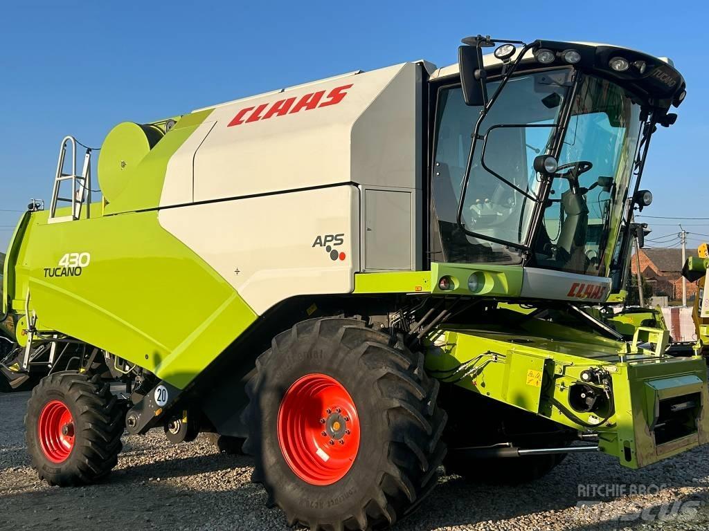 CLAAS Tucano 430 Sklízecí mlátičky