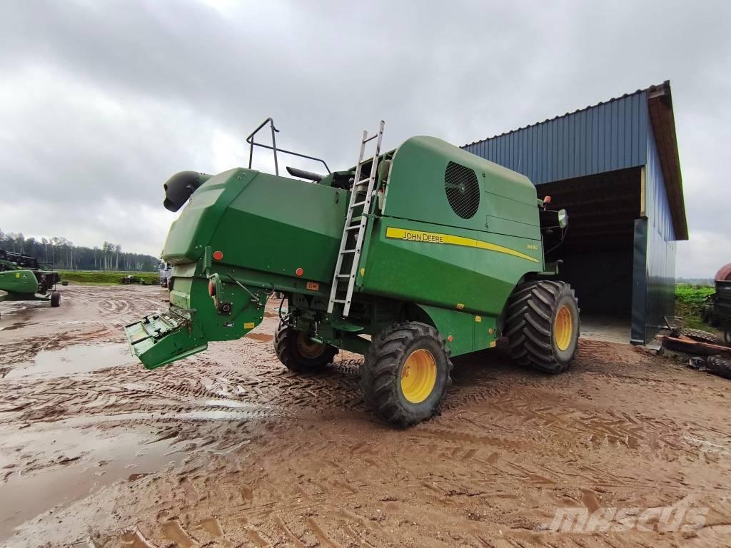 John Deere W 440 Sklízecí mlátičky