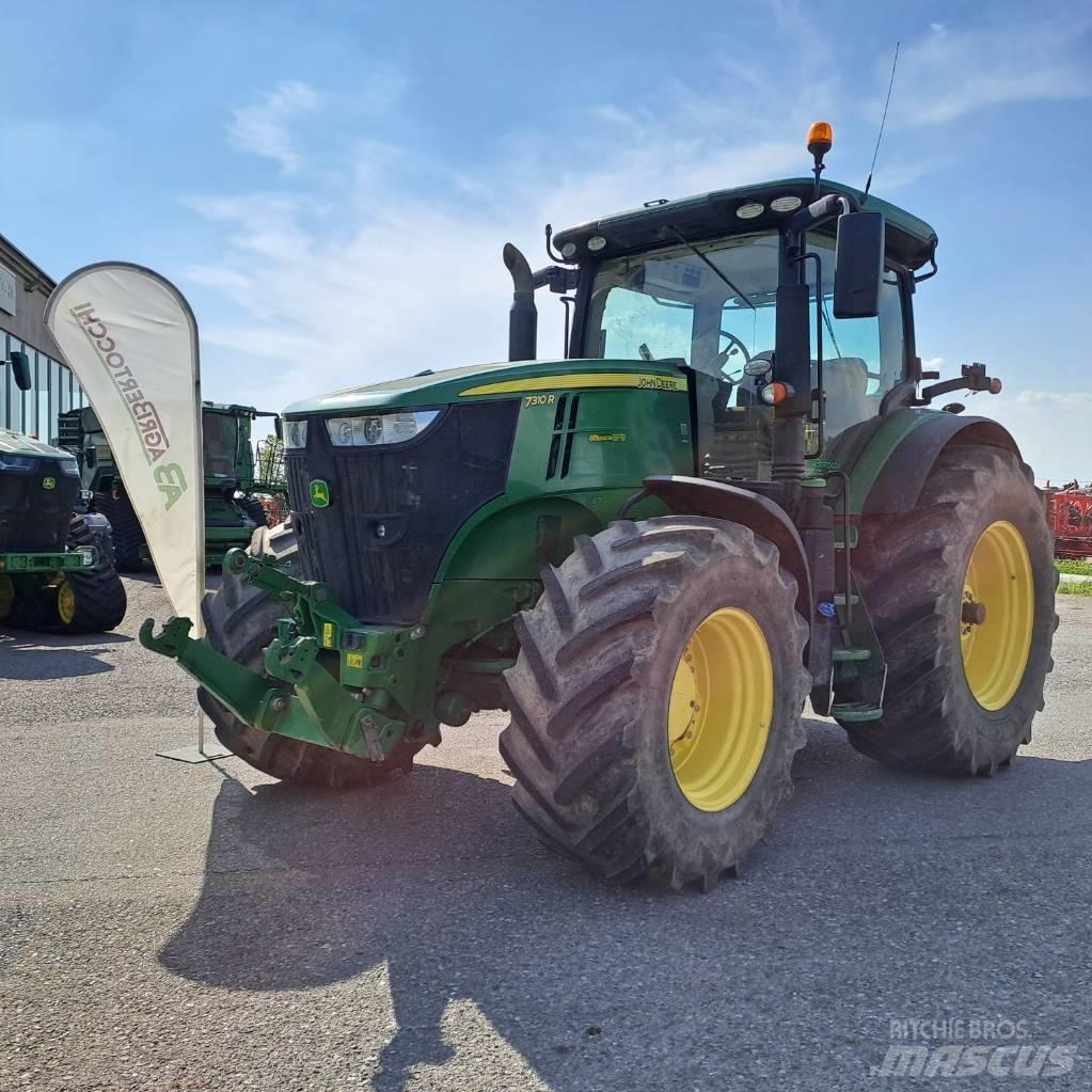 John Deere 7310 R Traktory