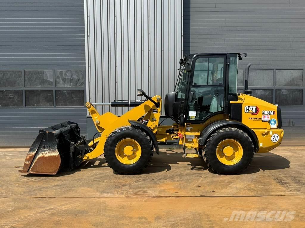 CAT 908M Kolové nakladače