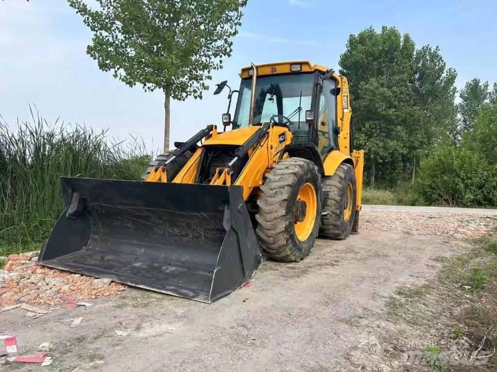 JCB 4 CX Rýpadlo-nakladače