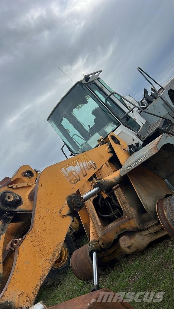 Liebherr L 574 Kabiny a interiér