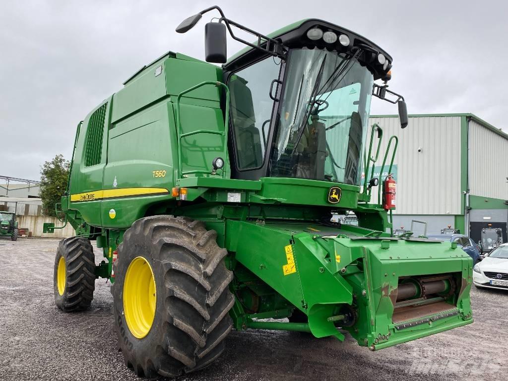 John Deere T 560 Sklízecí mlátičky