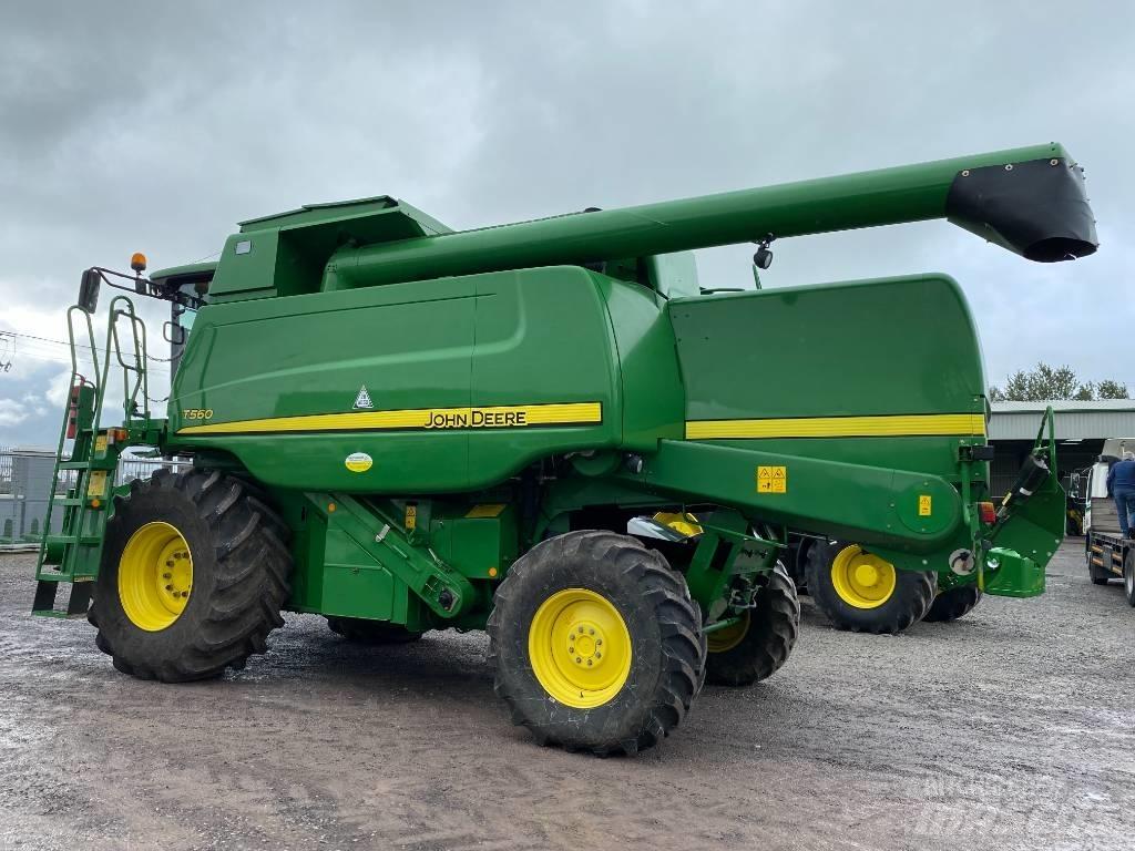 John Deere T 560 Sklízecí mlátičky