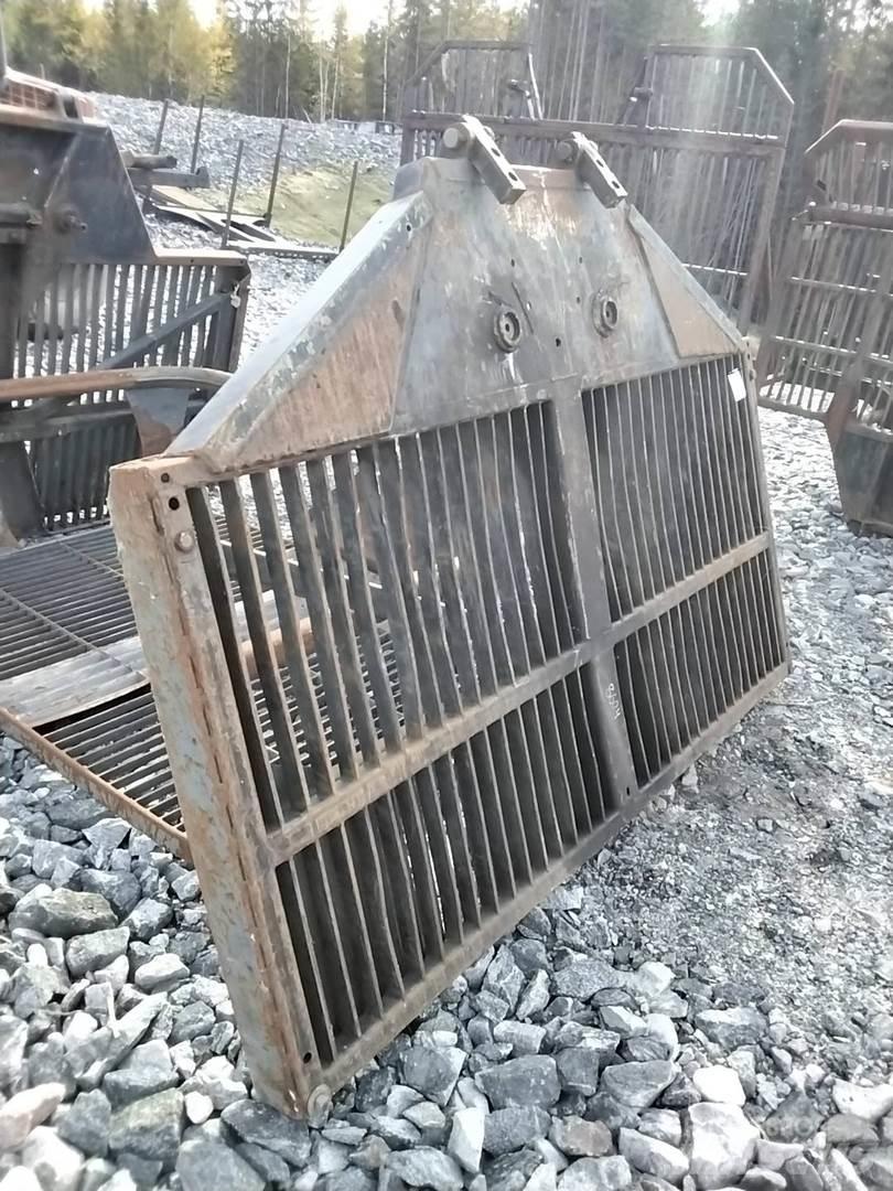 Valmet 860.4 Další komponenty