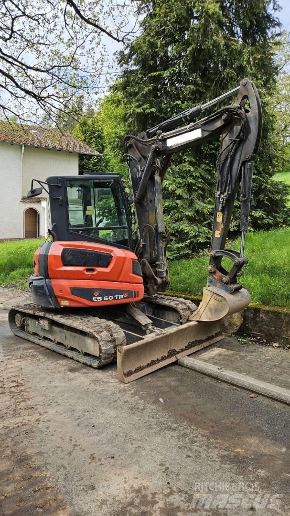 Eurocomach ES 60 TR Midi rýpadla 7t - 12t
