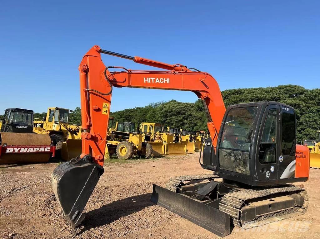 Hitachi ZX70 Midi rýpadla 7t - 12t