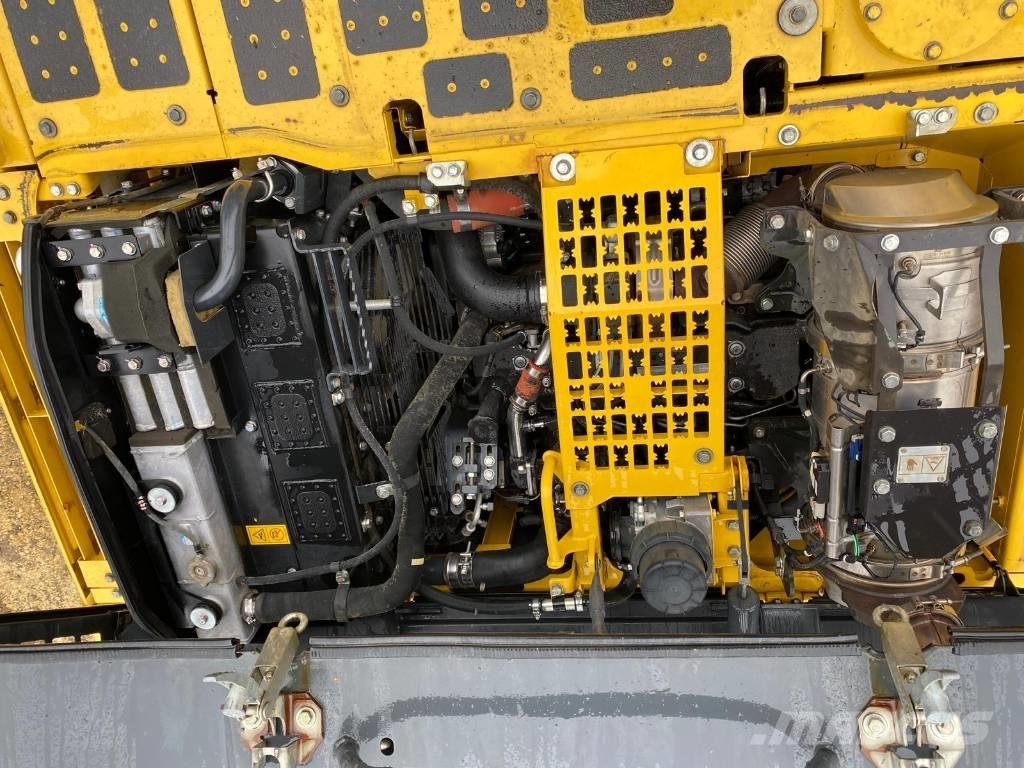 Komatsu PC 240 LC Rýpadla s dlouhým dosahem