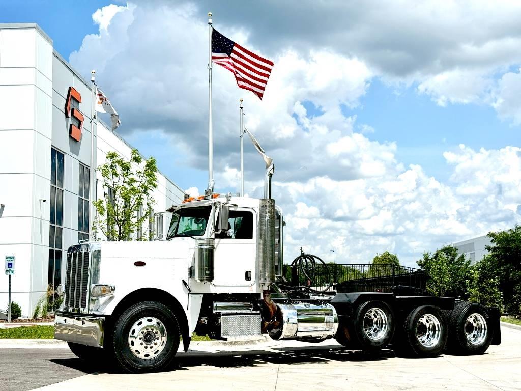 Peterbilt 388 Tahače