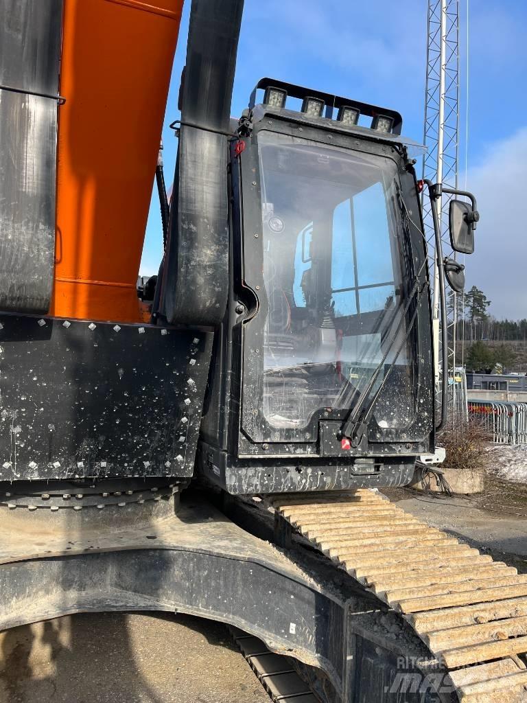 Doosan DX 300 LC-7 Pásová rýpadla