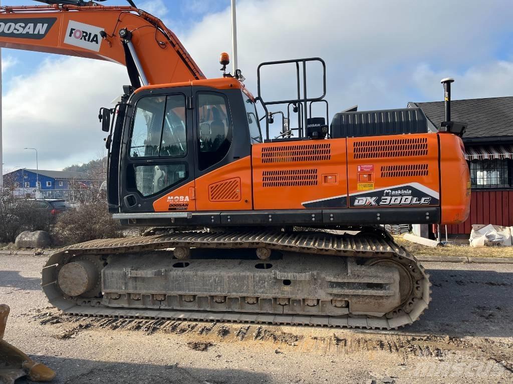 Doosan DX 300 LC-7 Pásová rýpadla