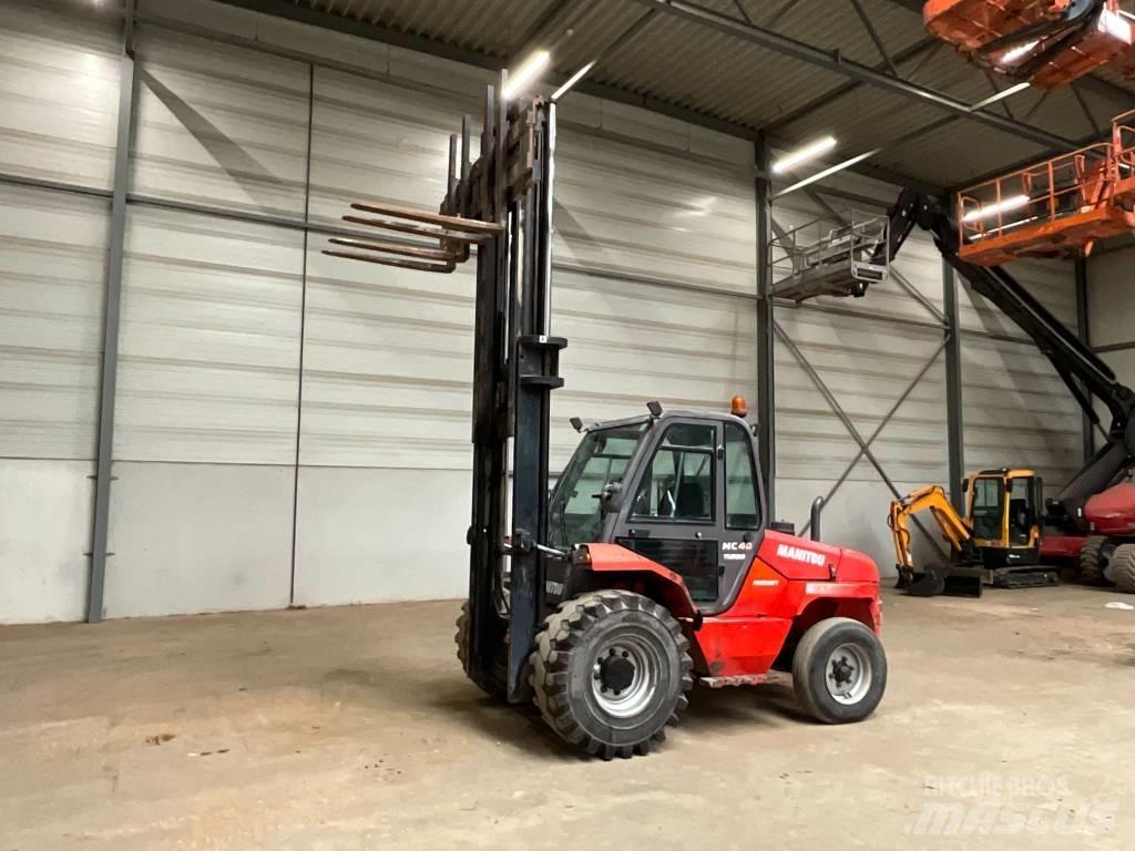 Manitou MC 40 Terénní vysokozdvižné vozíky