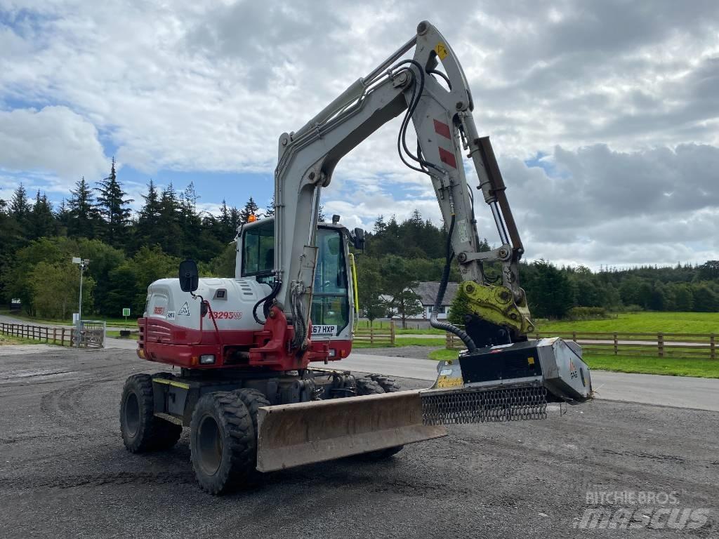 Takeuchi TB 295 W Kolová rýpadla