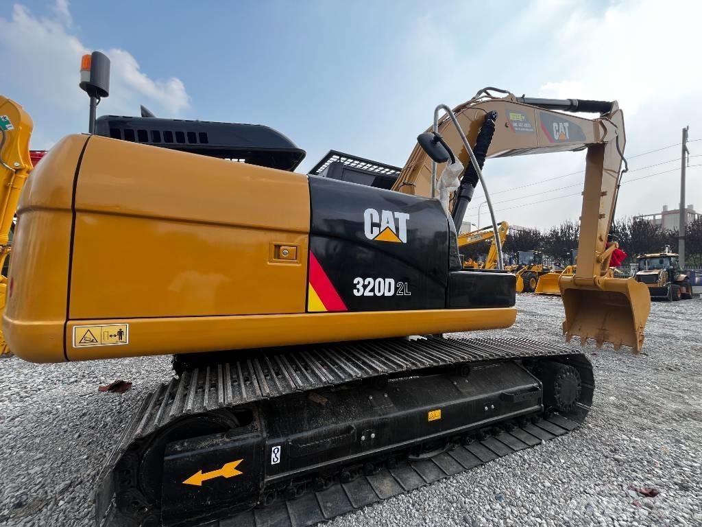 CAT 320 D Pásová rýpadla
