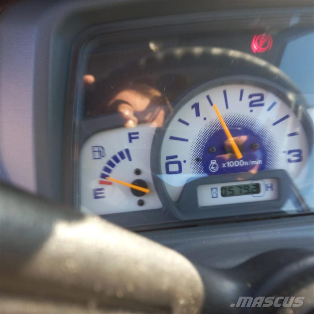 Iseki TXG237 Kompaktní traktory