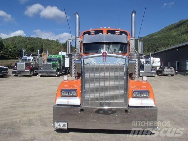 Kenworth W 900 L Tahače