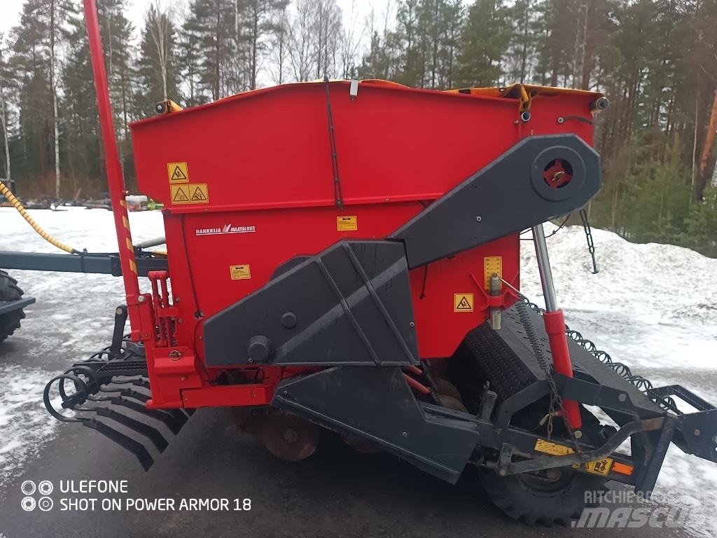 Simulta 4000 ST Kombinované secí stroje