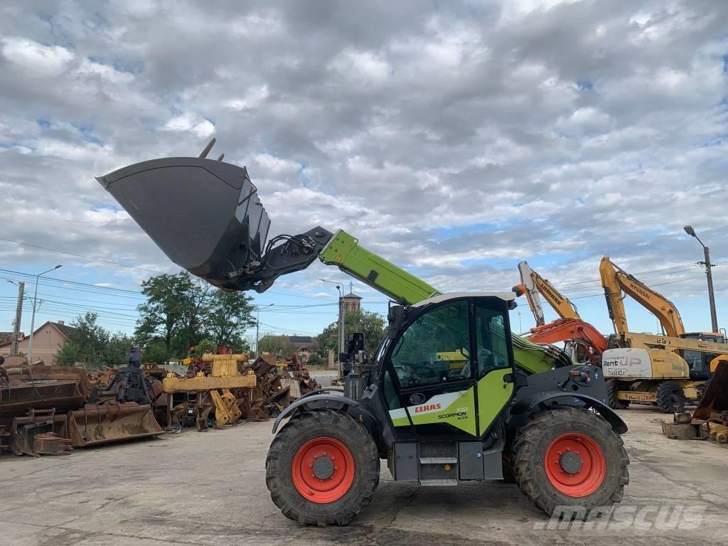 CLAAS Scorpion 732 Teleskopické nakladače pro zemědělství